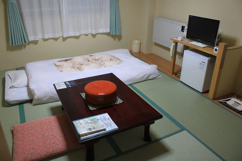 Tanakaya Hinageshikan Rishiri Exterior photo